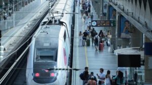 Ataque a trenes en España, seguridad de datos y la cadena de suministros.